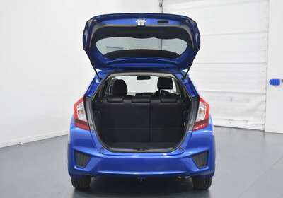 2014 HONDA FIT 1.5L HYBRID 5 SEATER