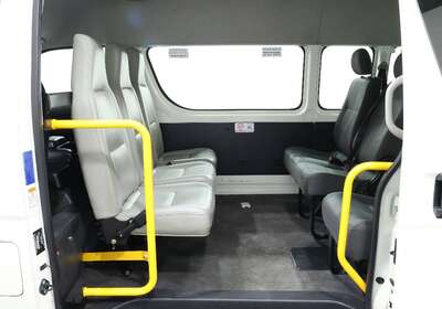 2017 TOYOTA HIACE COMMUTER