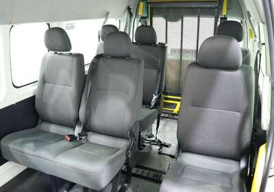 2017 TOYOTA HIACE COMMUTER