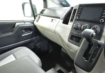 2019 TOYOTA HIACE LWB