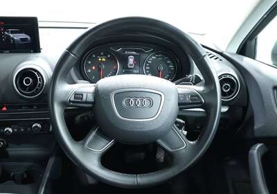 2014 AUDI A3 SPORTBACK 1.4 TFSI ATTRACTION