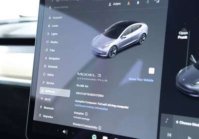 2019 TESLA MODEL 3 STANDARD RANGE PLUS