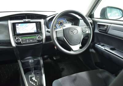 2013 TOYOTA COROLLA FIELDER 1.5L HYBRID 5 SEATER