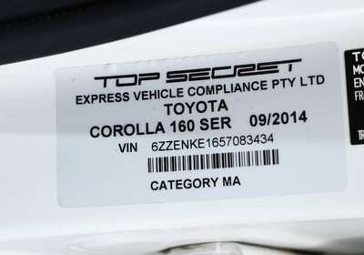 2014 TOYOTA COROLLA FIELDER 1.5L HYBRID 5 SEATER