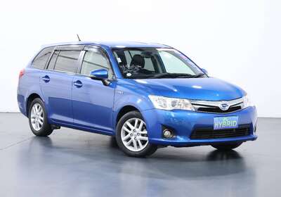 2013 TOYOTA COROLLA FIELDER 1.5L HYBRID 5 SEATER