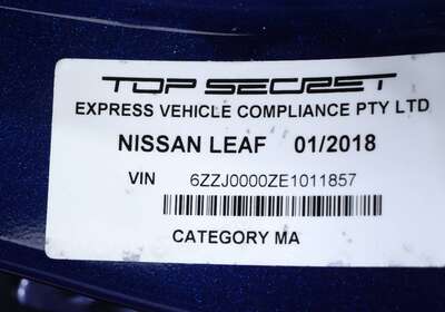 2018 NISSAN LEAF 100% ELECTRIC 5 SEATER