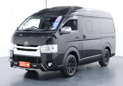 2016 TOYOTA HIACE 3.0L DIESEL 2WD 