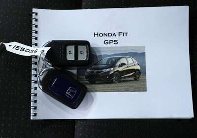 2015 HONDA FIT 1.5L HYBRID 5 SEATER