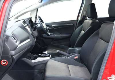 2015 HONDA FIT 1.5L HYBRID 5 SEATER