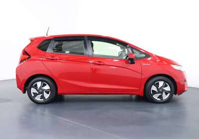 2015 HONDA FIT 1.5L HYBRID 5 SEATER