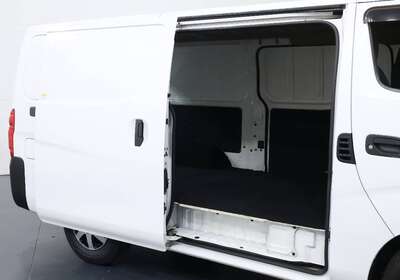 2013 NISSAN CARAVAN  NV350 AUTO DIESEL