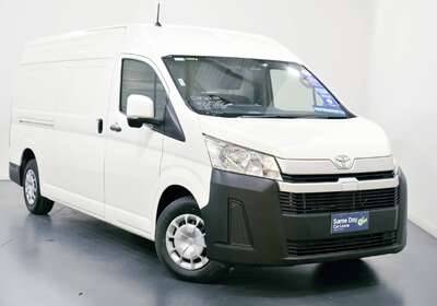 2022 TOYOTA HIACE SLWB