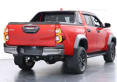 2023 TOYOTA HILUX ROGUE (4X4)