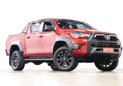 2023 TOYOTA HILUX ROGUE (4X4)