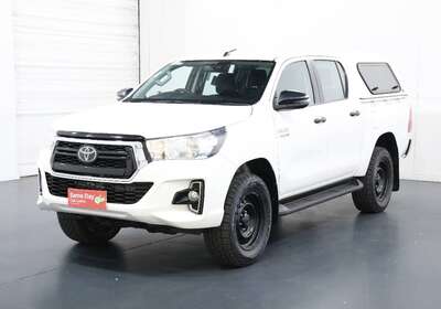 2019 TOYOTA HILUX SR HI-RIDER