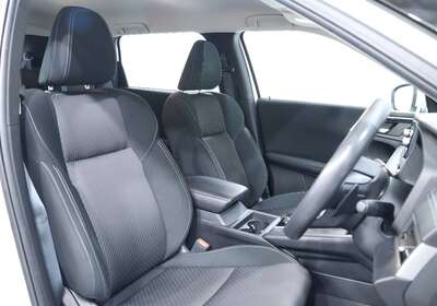 2023 MITSUBISHI OUTLANDER ES 5 SEAT (2WD)