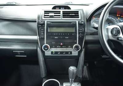 2014 TOYOTA CAMRY ALTISE