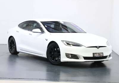 2017 TESLA MODEL S 75 SPORTBACK SEDAN