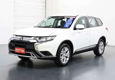 2021 MITSUBISHI OUTLANDER ES 7 SEAT (AWD)