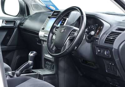 2022 TOYOTA LANDCRUISER PRADO GXL