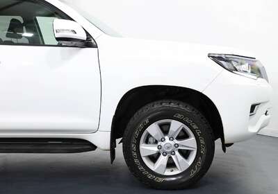 2022 TOYOTA LANDCRUISER PRADO GXL