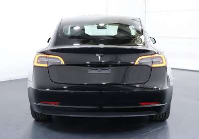 2022 TESLA MODEL 3 REAR-WHEEL DRIVE