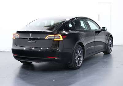 2022 TESLA MODEL 3 REAR-WHEEL DRIVE