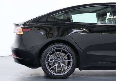 2022 TESLA MODEL 3 REAR-WHEEL DRIVE