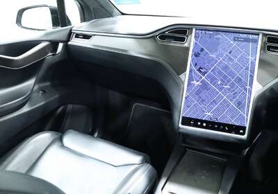 2017 TESLA MODEL X 75D AWD