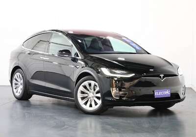 2017 TESLA MODEL X 75D AWD