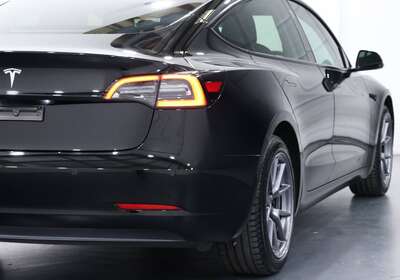 2022 TESLA MODEL 3 REAR-WHEEL DRIVE