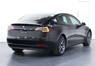 2022 TESLA MODEL 3 REAR-WHEEL DRIVE