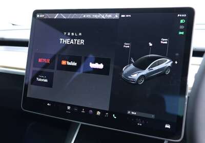 2020 TESLA MODEL 3 STANDARD RANGE RWD