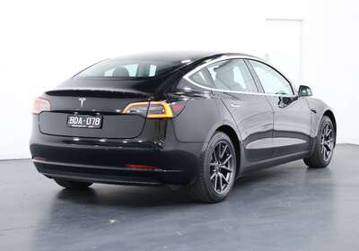 2019 TESLA MODEL 3 STANDARD RANGE PLUS