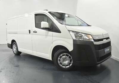 2024 TOYOTA HIACE LWB