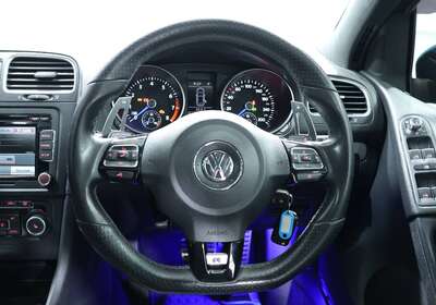 2011 VOLKSWAGEN GOLF R