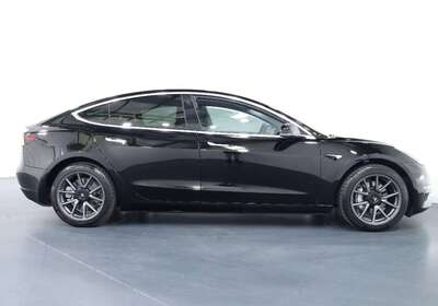 2019 TESLA MODEL 3 PERFORMANCE