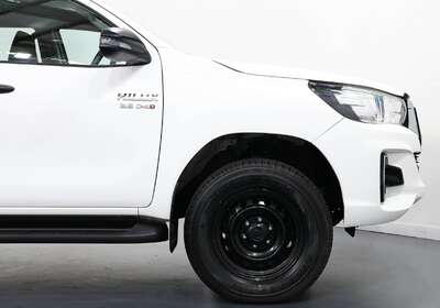 2019 TOYOTA HILUX SR HI-RIDER