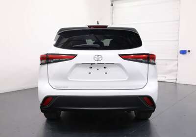 2022 TOYOTA KLUGER GX 2WD