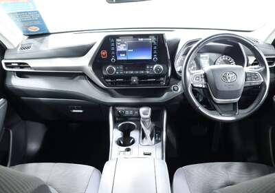 2022 TOYOTA KLUGER GX 2WD
