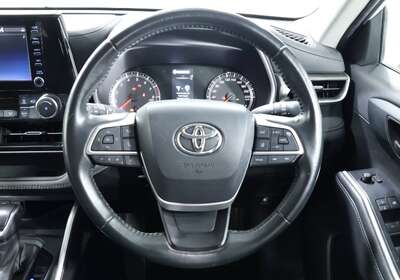 2022 TOYOTA KLUGER GX 2WD