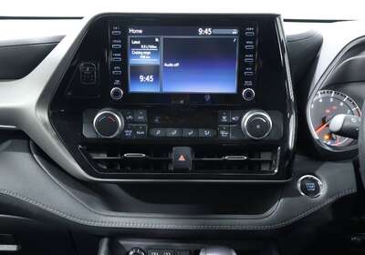 2022 TOYOTA KLUGER GX 2WD