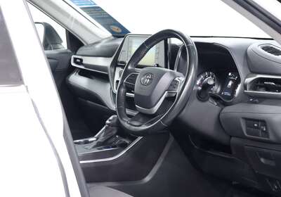 2022 TOYOTA KLUGER GX 2WD