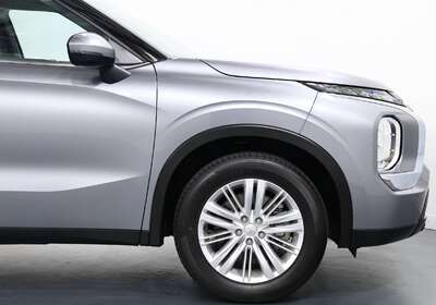 2023 MITSUBISHI OUTLANDER LS 7 SEAT (2WD)