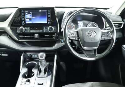 2022 TOYOTA KLUGER GX 2WD
