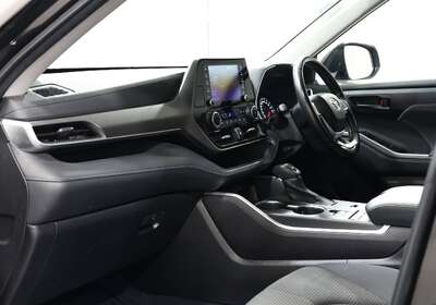2022 TOYOTA KLUGER GX 2WD