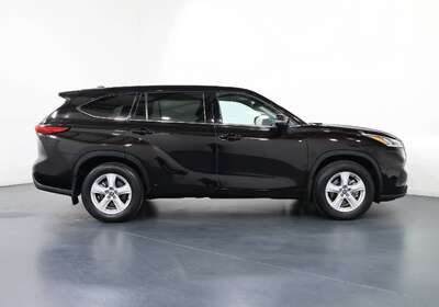 2022 TOYOTA KLUGER GX 2WD