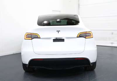 2022 TESLA MODEL 3 REAR-WHEEL DRIVE