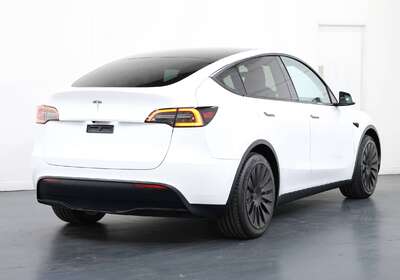 2022 TESLA MODEL 3 REAR-WHEEL DRIVE