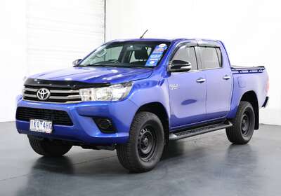 2017 TOYOTA HILUX SR HI-RIDER